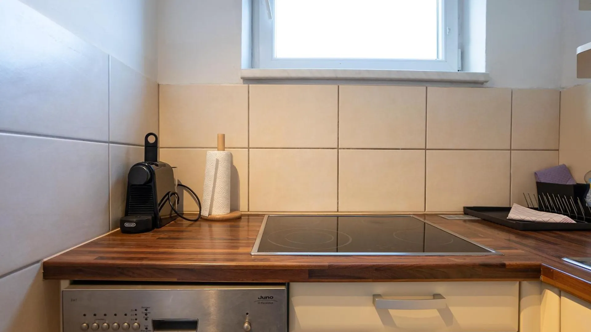 Apartment With A Private Terrace Located Right Near Belvedere Castle, 15 Minutes Away From Stephansdom Wien 0*,  Österreich